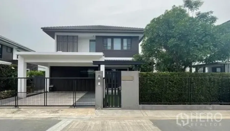Featured image for For rent or sale 4 Bedroom Detached House in Bang Phli, Samut Prakan