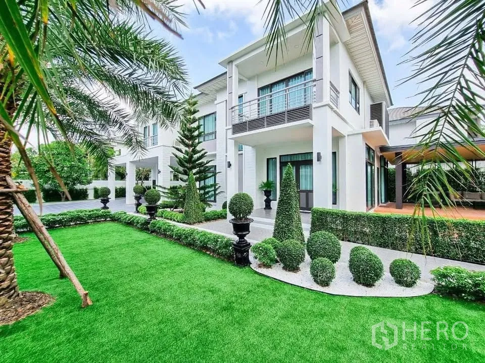 Featured image for ให้เช่าหรือขาย บ้านเดี่ยว 5 ห้องนอน Perfect Masterpiece Sukhumvit 77 (ผลงานชิ้นเอกที่สมบูรณ์แบบ สุขุมวิท 77) ราชาเทวะ บางพลี สมุทรปราการ