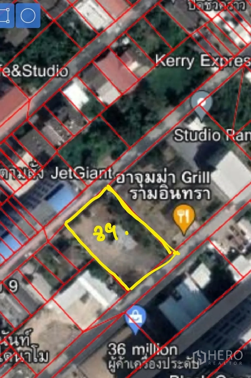 地 出租在Khan Na Yao, Bangkok - 卫星图视角，黄色标注显示地块边界以便识别。