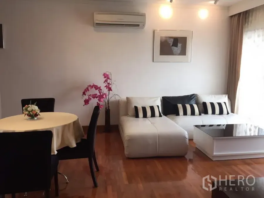 Featured image for ให้เช่าหรือขาย คอนโด 2 ห้องนอน Baan Siri Sathorn (บ้านสิริสาทร) ทุ่งมหาเมฆ สาทร กรุงเทพมหานคร BTS วุฒากาศ