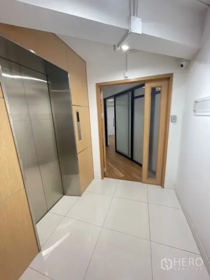 Featured image for 出租 办公室 70 平方米 在 帕卡侬 东映 曼谷 BTS 帕卡农