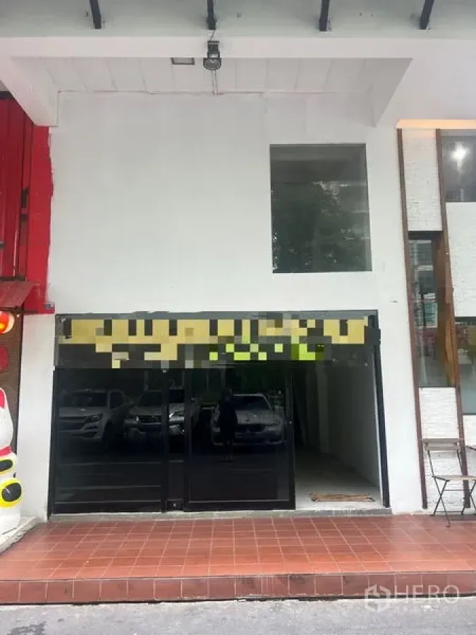 Featured image for For rent Retail Space 66 sqm in Khlong Tan Nuea, Watthana, Bangkok BTS Phrom Phong