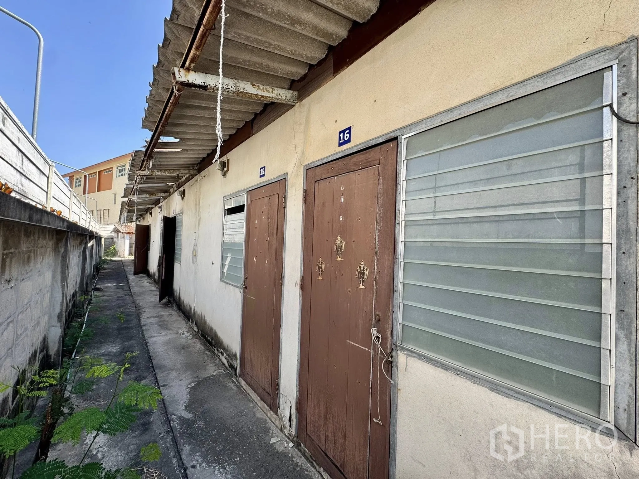 Property Image #21 for property HRE00234