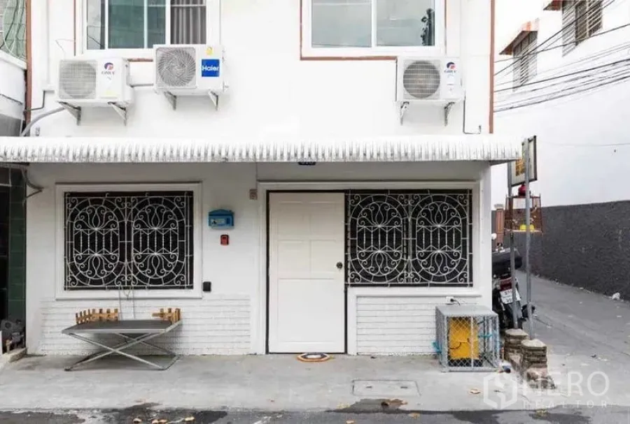 Featured image for For rent Home Office 152 sqm in Khlong Tan Nuea, Watthana, Bangkok BTS Thonglor
