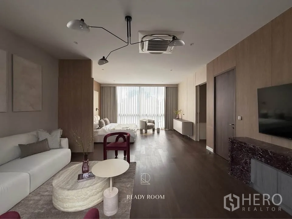 Property Image #21 for property HRE00274