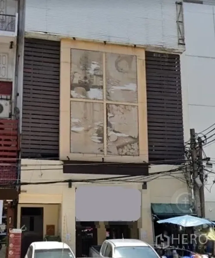 Featured image for For rent Shophouse 200 sqm in Khlong Toei Nuea, Watthana, Bangkok BTS Asok