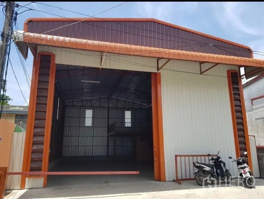 Featured image for For rent Warehouse 170 sqm in Khlong Chan, Bang Kapi, Bangkok