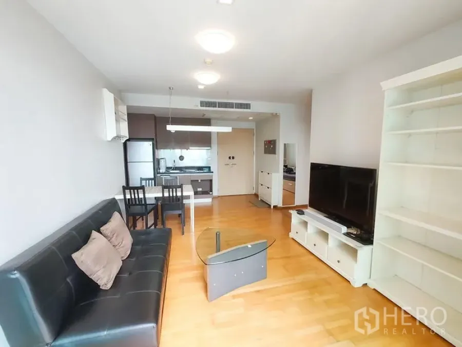 Featured image for For rent 2 Bedroom Condominium in Issara 42 in Phra Khanong, Khlong Toei, Bangkok BTS Ekkamai
