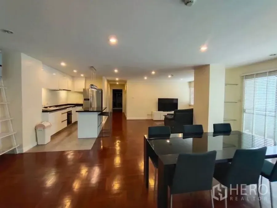 Featured image for 出租或出售 2 卧室 公寓 在 Silom Condo (席隆公寓) 在 你是我的。 拉克兄弟 曼谷 BTS 苏拉萨克