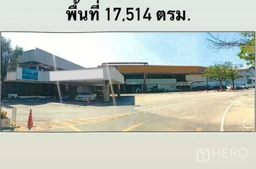 Warehouse for rent in Phra Pradaeng, Samut Prakan - Panoramic view of the warehouse compound with an expansive turning yard suitable for container trucks.