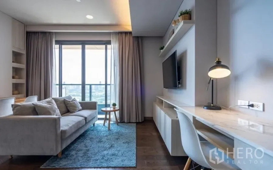Featured image for For rent or sale 2 Bedroom Condominium in Lumpini 24 in Khlong Tan, Khlong Toei, Bangkok BTS Phrom Phong