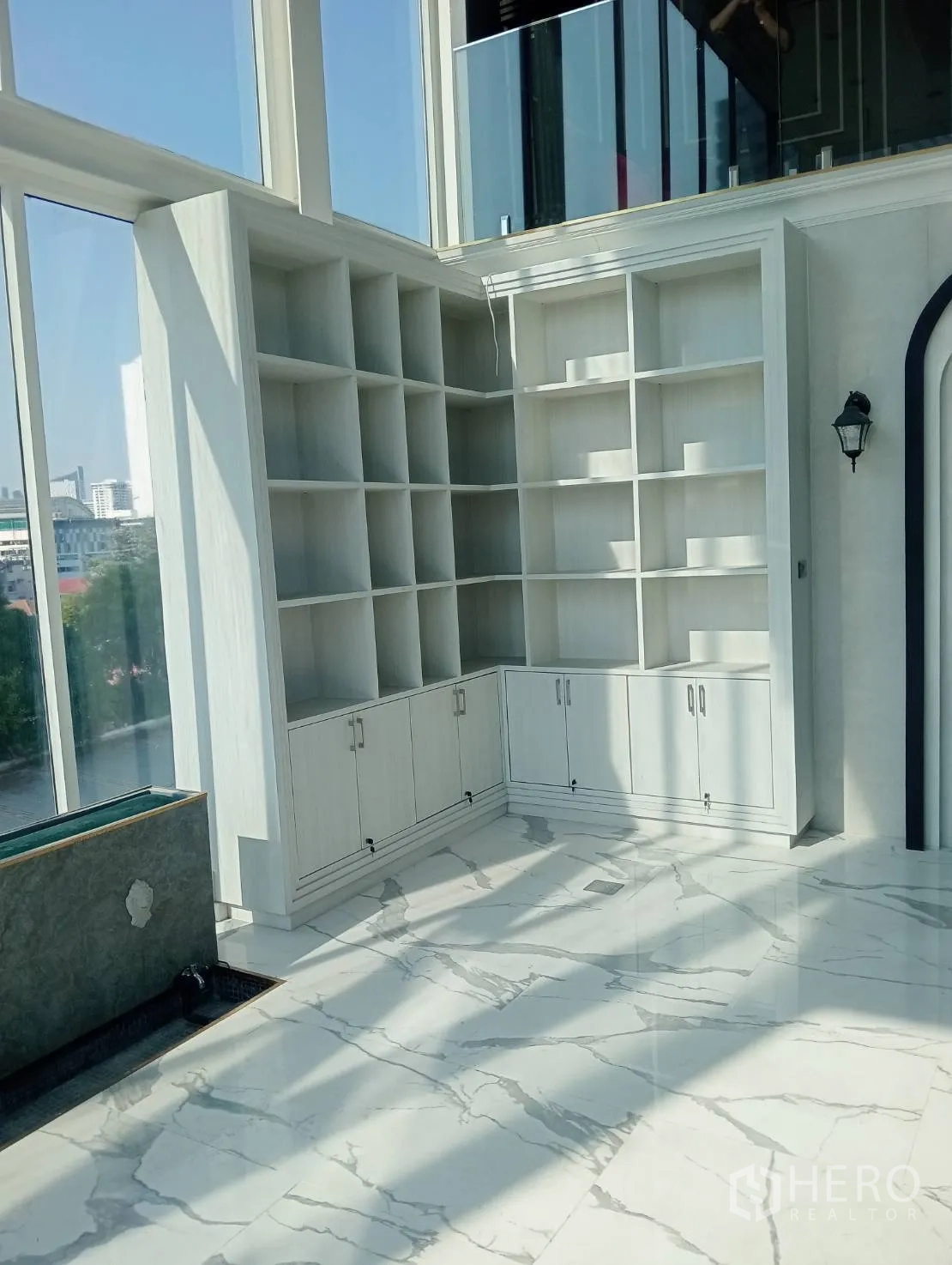 Retail Space for rent - Air-conditioned back room with built-in drawers.