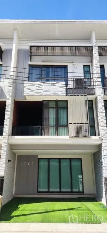 Featured image for For rent 3 Bedroom Townhouse in Bang Phli, Samut Prakan