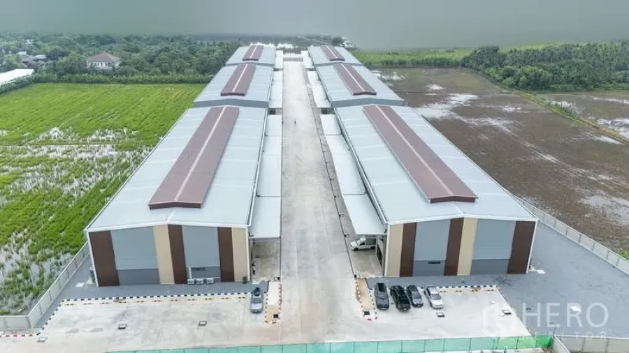 Featured image for For rent Warehouse 2000 sqm in Sam Phran, Nakhon Pathom