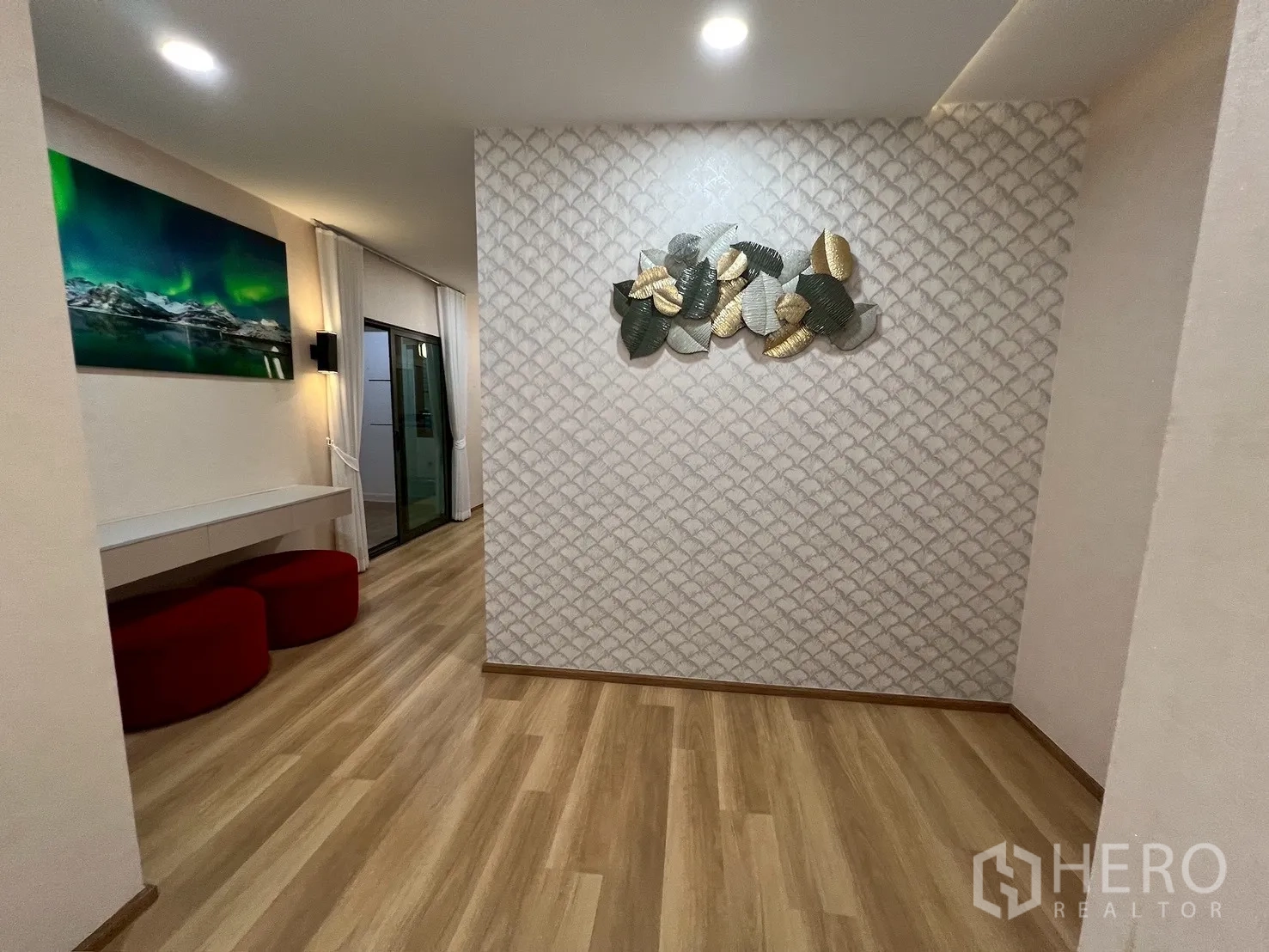 Property Image #22 for property HRE00829