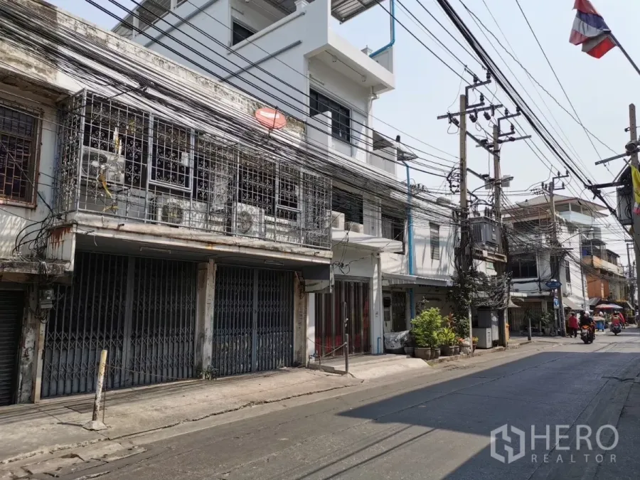 Featured image for ให้เช่า อาคารพาณิชย์ 184 ตรม บางโคล่ บางคอแหลม กรุงเทพมหานคร BTS ศาลาแดง