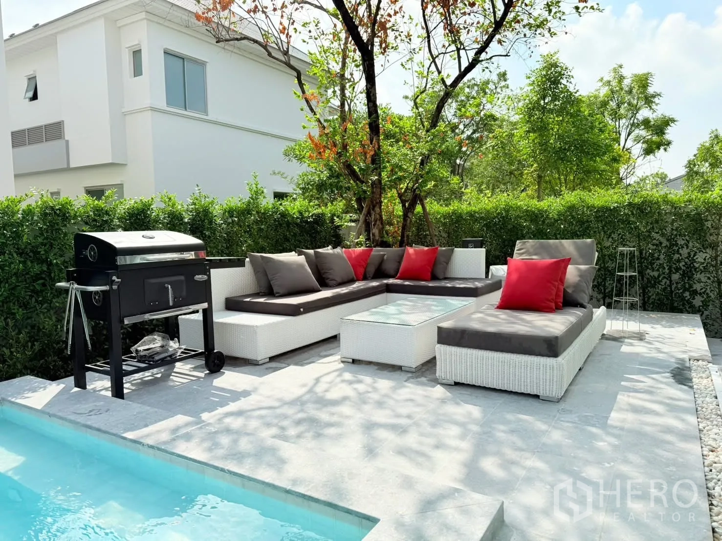 Property Image #17 for property HRE00104