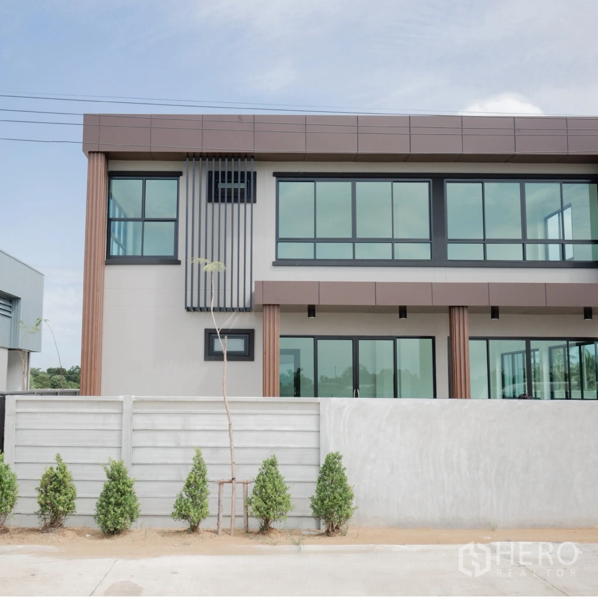 Property Image #6 for property HRE01356