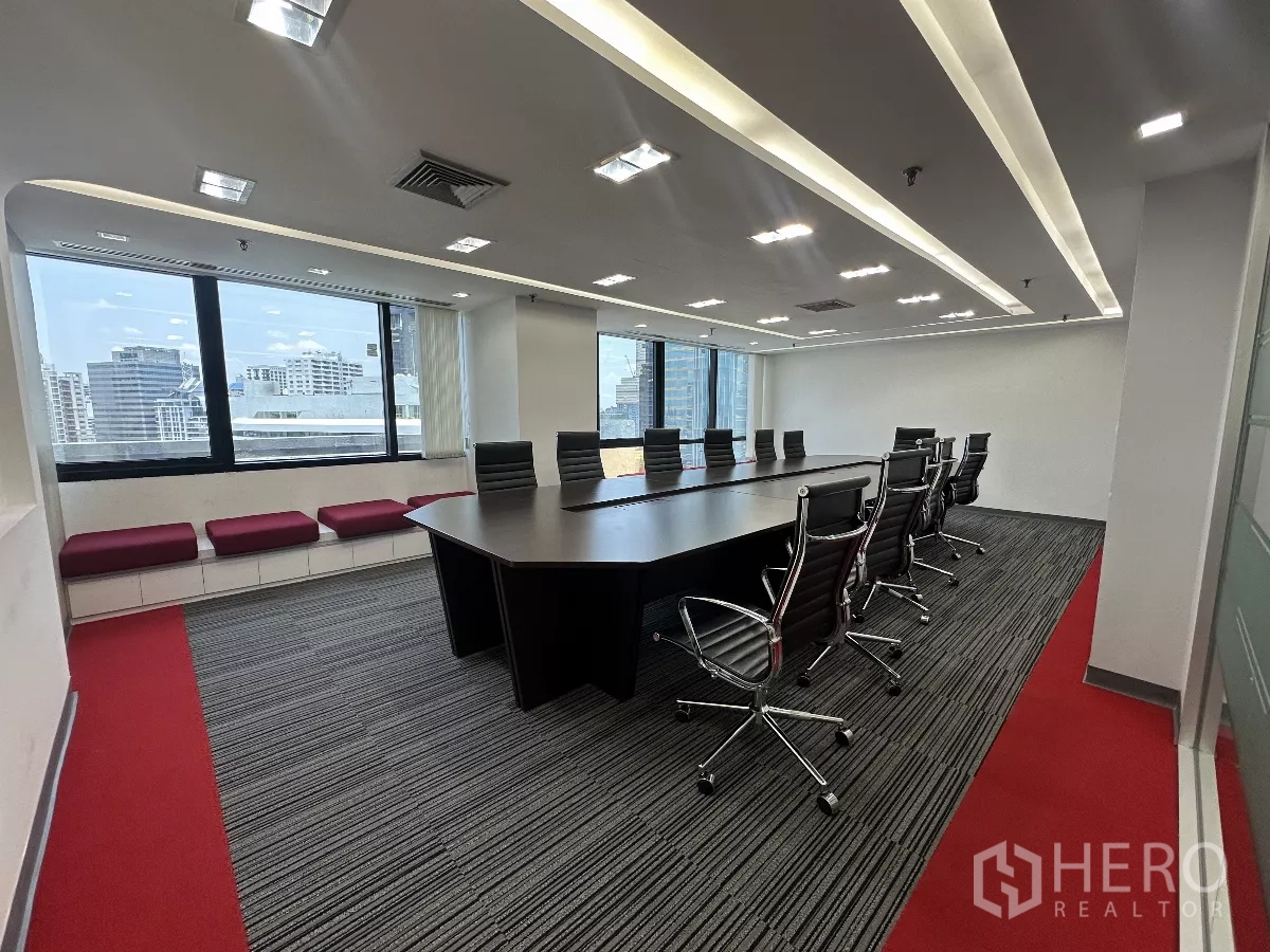 Office Space for rent in Watthana, Bangkok - Large boardroom for 15 with long conference table, executive chairs and skyline views.