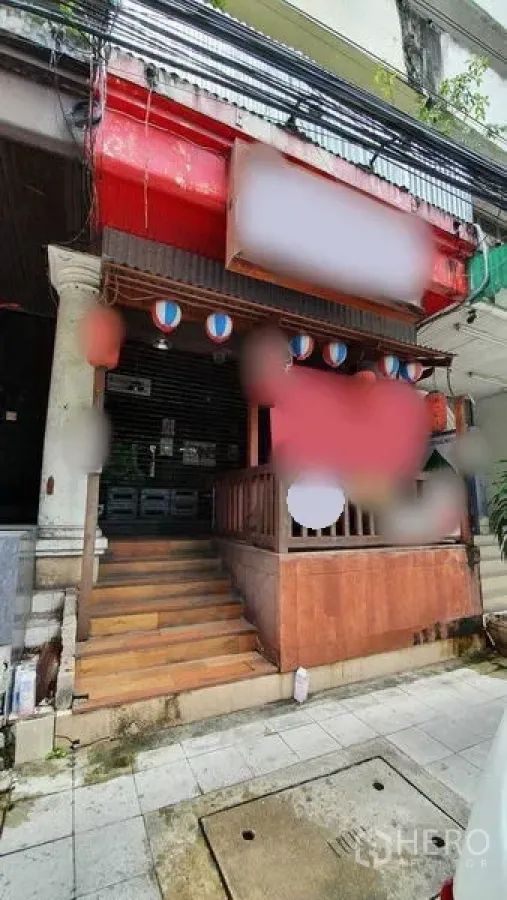 Featured image for For rent Shophouse 120 sqm in Khlong Tan Nuea, Watthana, Bangkok BTS Phrom Phong