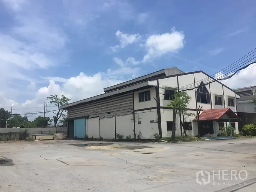 Featured image for For rent Warehouse 1272 sqm in Sai Noi, Sai Noi, Nonthaburi