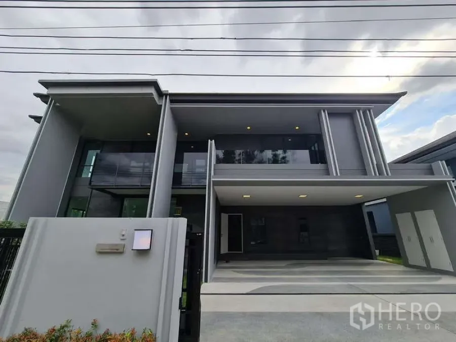 Featured image for For rent or sale 4 Bedroom Detached House in Setthasiri Krungthep Kreetha 2 in Hua Mak, Bang Kapi, Bangkok