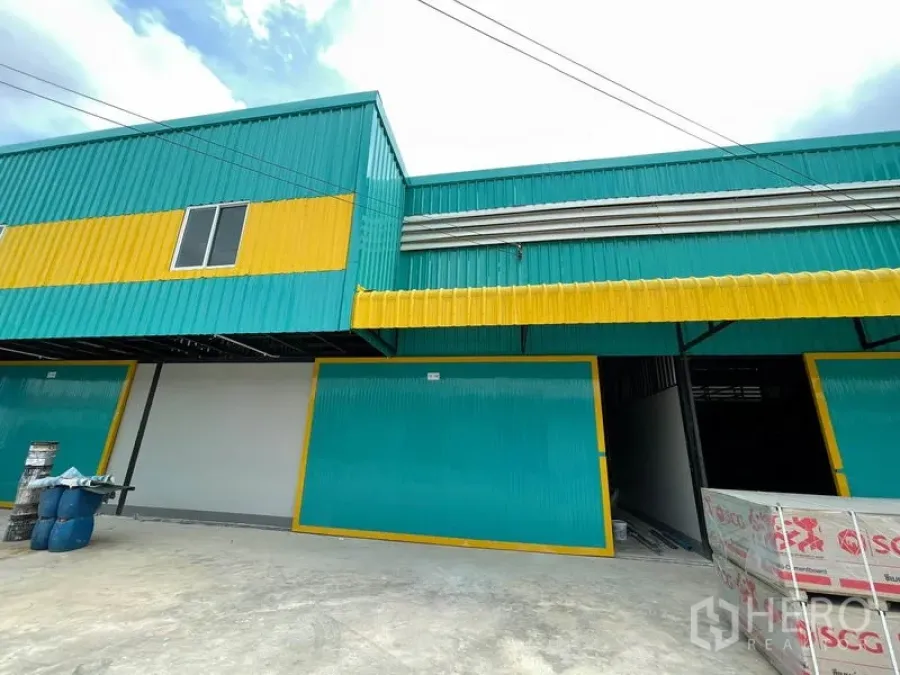 Featured image for For rent Warehouse 215 sqm in Khlong Song, Khlong Luang, Pathum Thani
