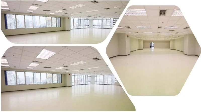 Office Space for rent in Bang Rak, Bangkok - Bright open-plan office with large windows, city views and grid-ceiling lighting.