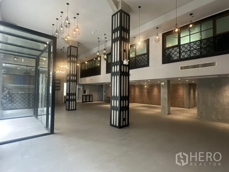 Featured image for ให้เช่า พื้นที่ขายของ 247 ตรม คลองตันเหนือ วัฒนา กรุงเทพมหานคร BTS พร้อมพงษ์