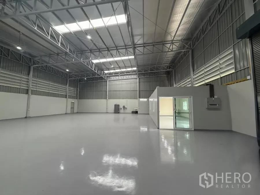 Featured image for For rent Warehouse 600 sqm in Tha Raeng, Bang Khen, Bangkok