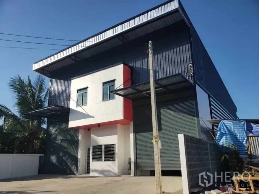 Featured image for For rent Factory 370 sqm in Lam Luk Ka, Pathum Thani